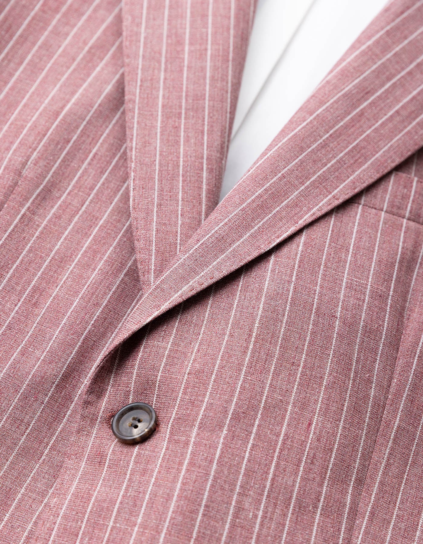 45390941356300, red, 45390941651212, 45390941389068, 45390941421836, 45390941618444, 45390941520140, 45390941552908, 45390941487372, 45390941585676, 45390941454604