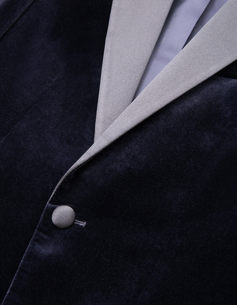 eeb69a3cb92300456b6a5f4162093851%2FSMOKING_Velvet_Dunkelblau_Detail_002.jpg